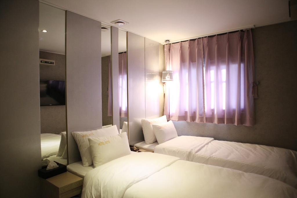 Atti Guesthouse Seul Esterno foto